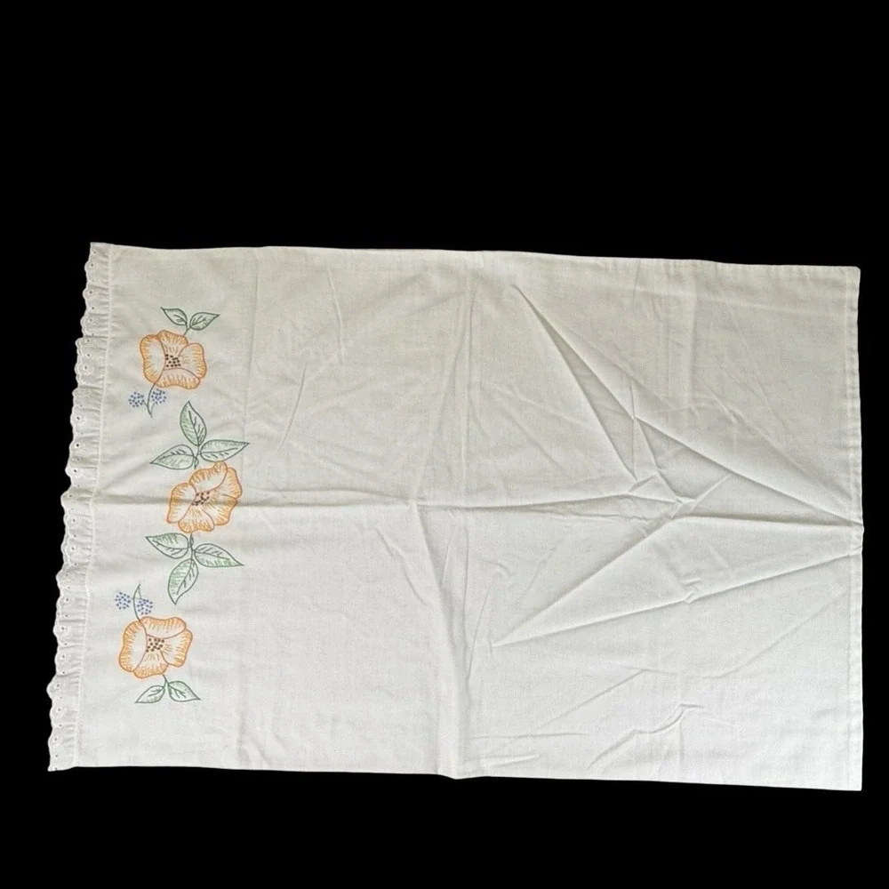 Vintage Hand Embroidered Pillowcase Pair Floral Flowers Eyelet Scalloped Trim